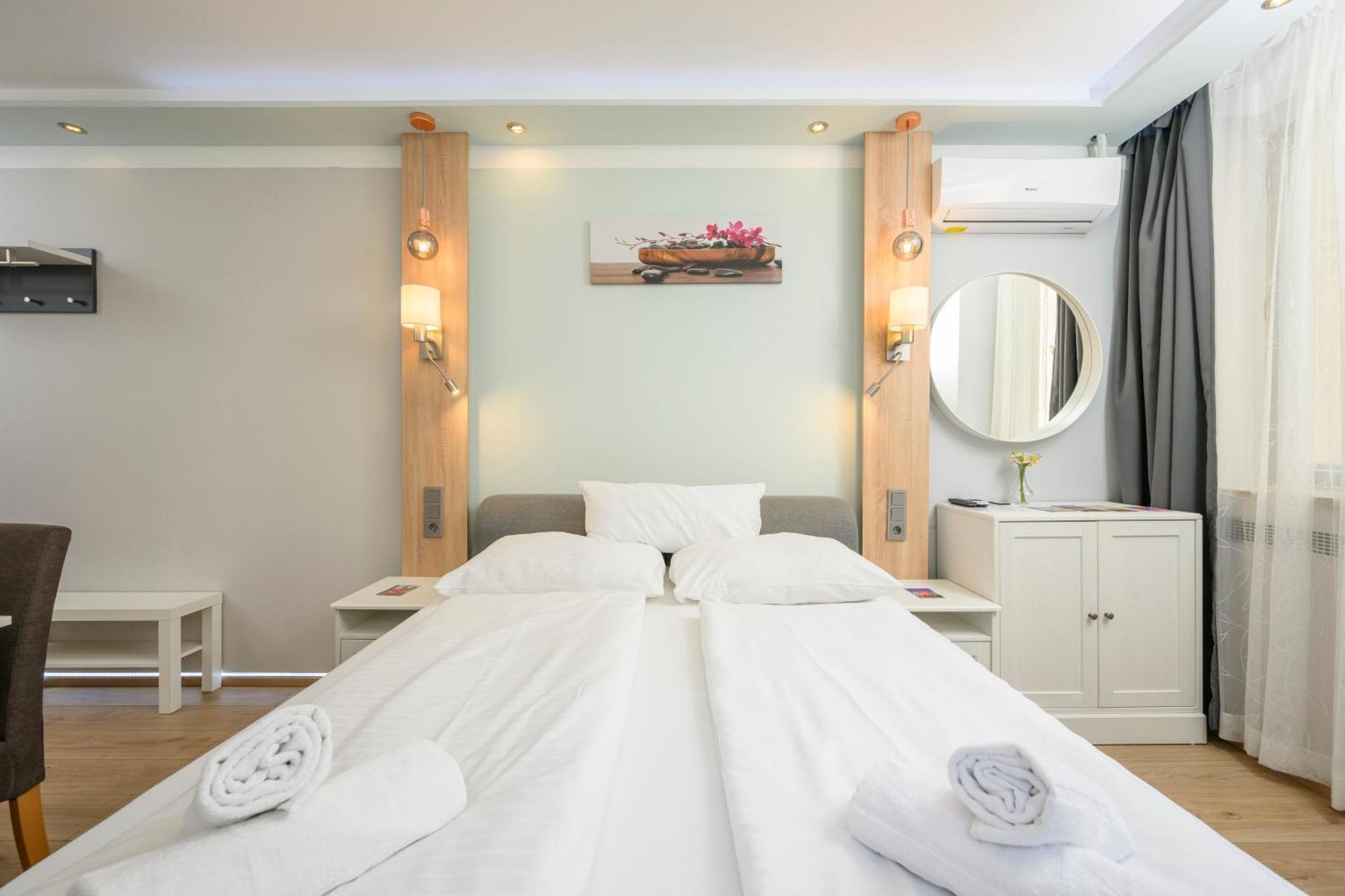 Palais Palffy 4* Vienna
