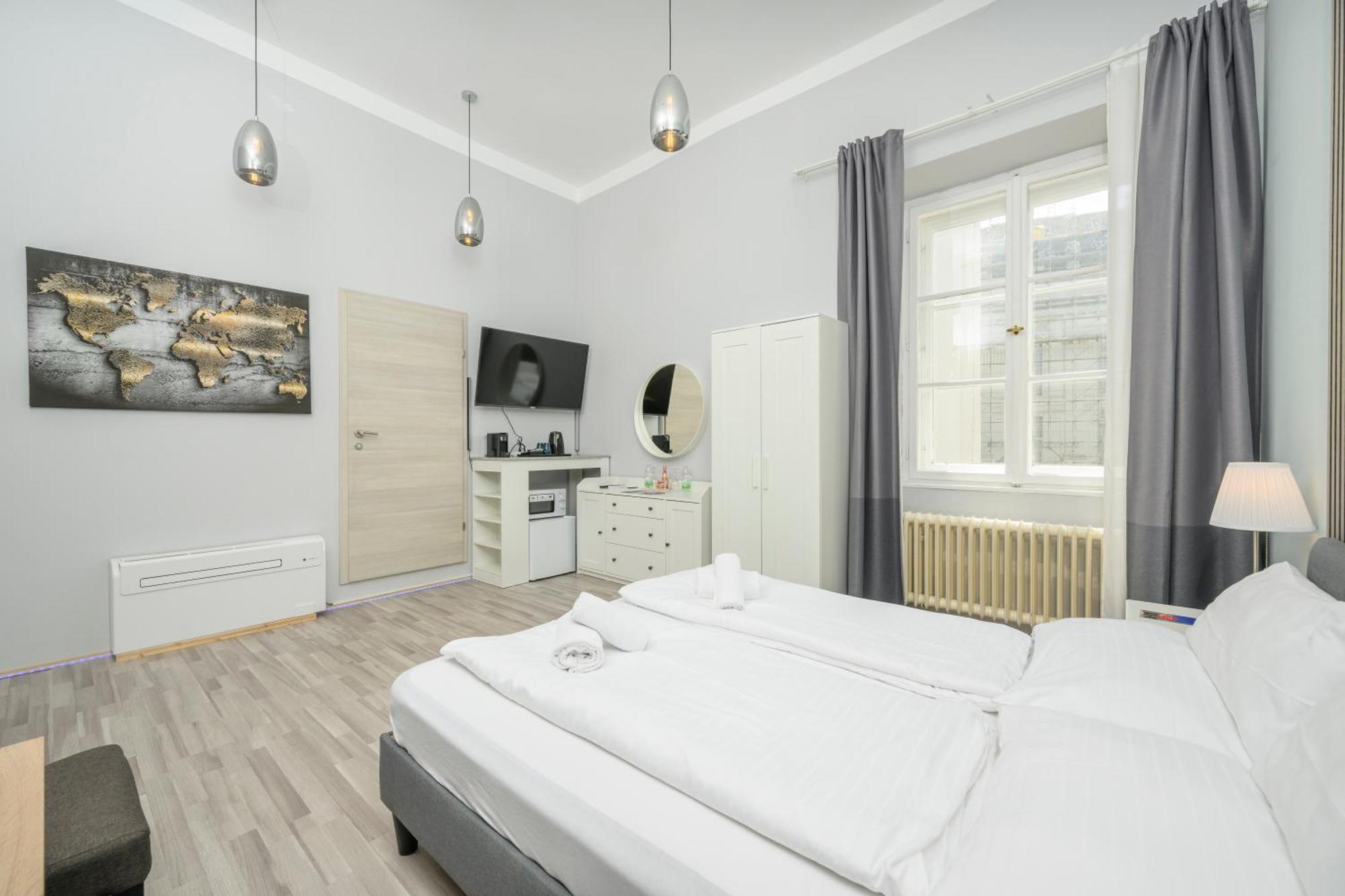 Palais Palffy Aparthotel Wien